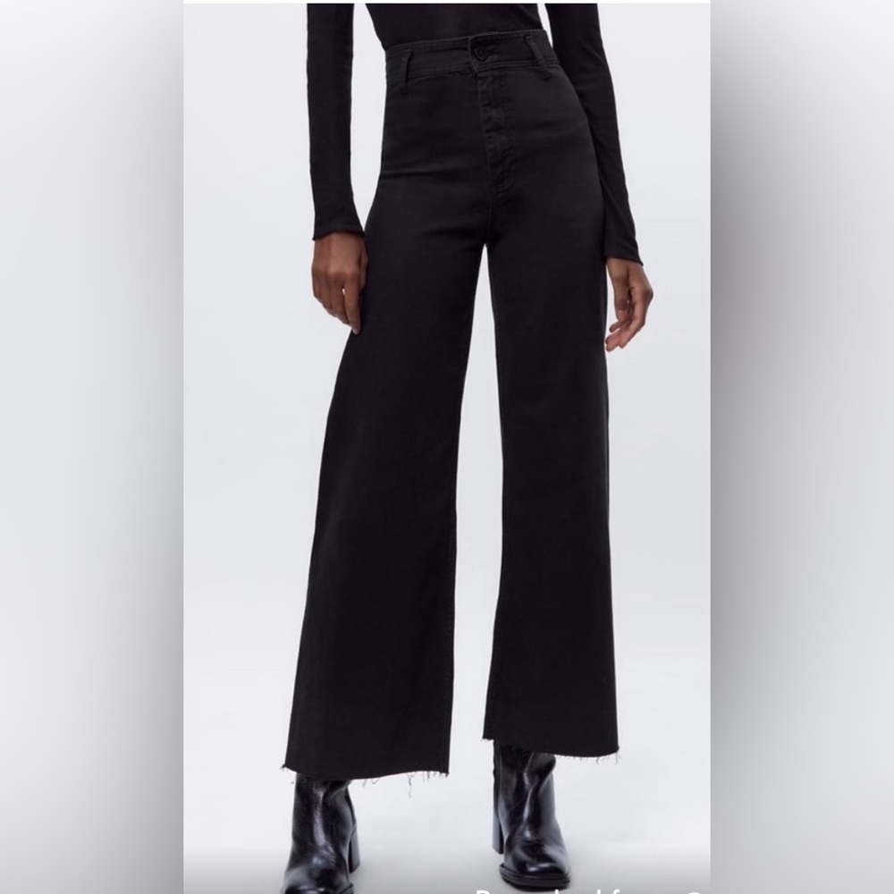 Zara marine straight leg jean. Never worn. NWT. I have a pale blue pair as well!